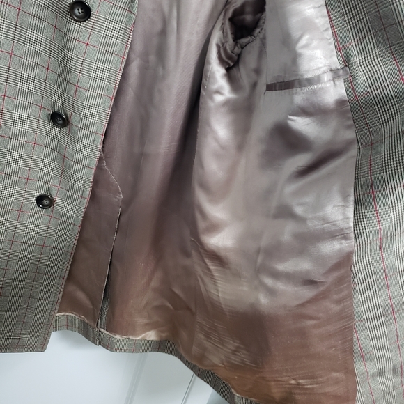 VINTAGE STYLED BY FINE ARTS Long Plaid Coat - Picture 10 of 12